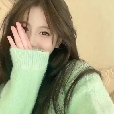 隔楼女孩:我们之间的层距