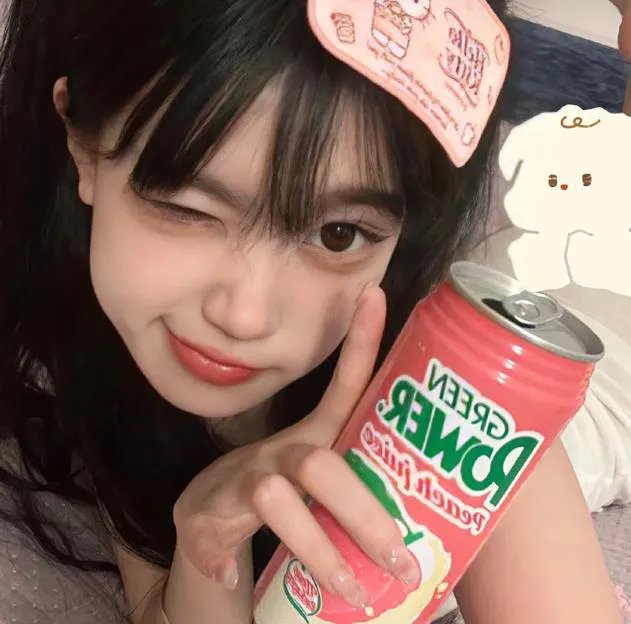 小资女孩向前冲